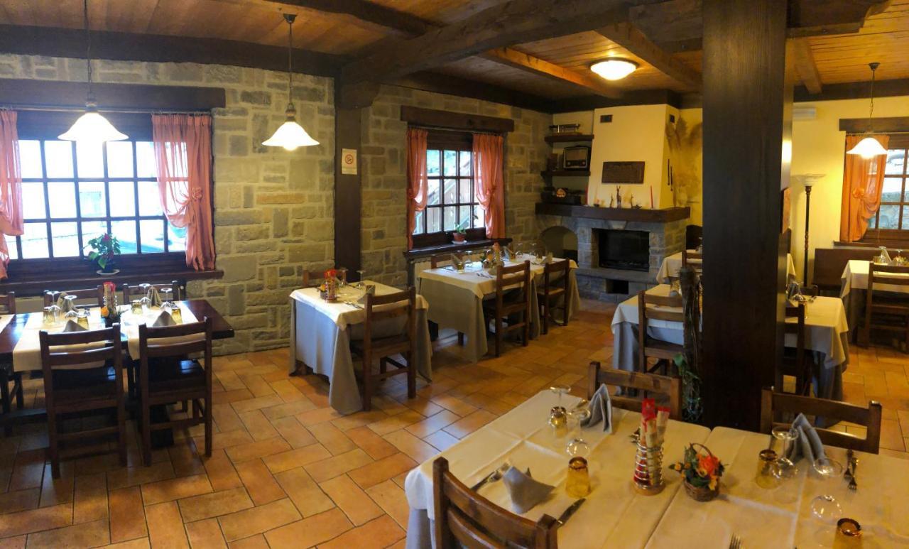 Albergo Bertocchi Collagna Buitenkant foto