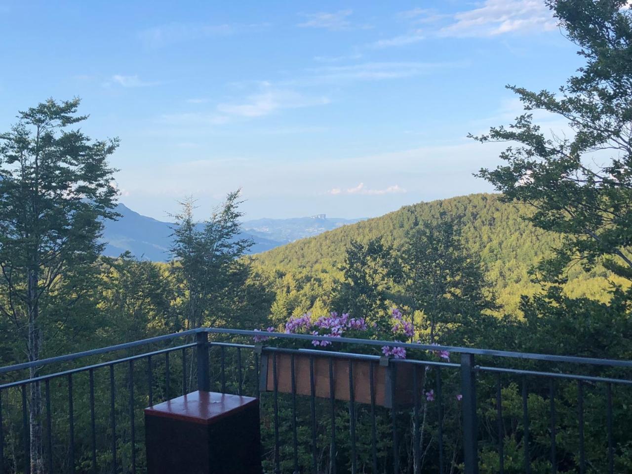 Albergo Bertocchi Collagna Buitenkant foto